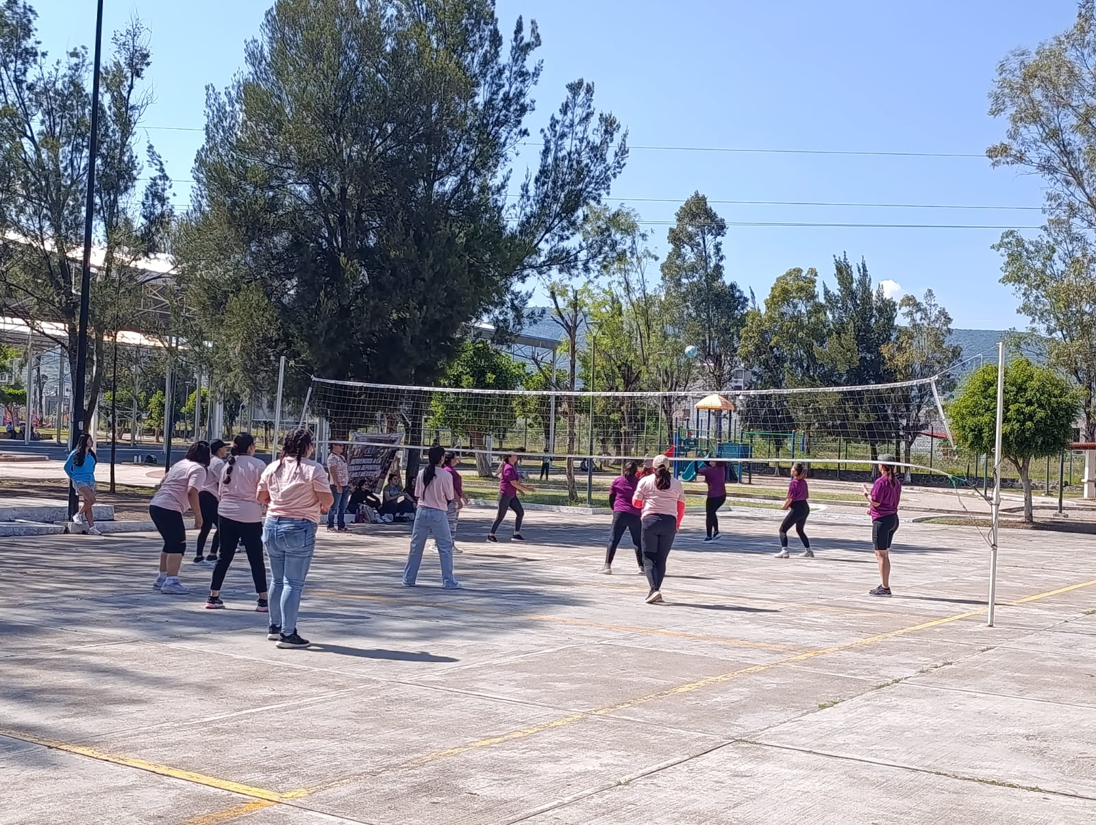 ¡En 𝐖𝐚𝐥𝐭 𝐌é𝐱𝐢𝐜𝐨 vivimos el deporte con toda la actitud!⚽🏐 - Archivo 2
