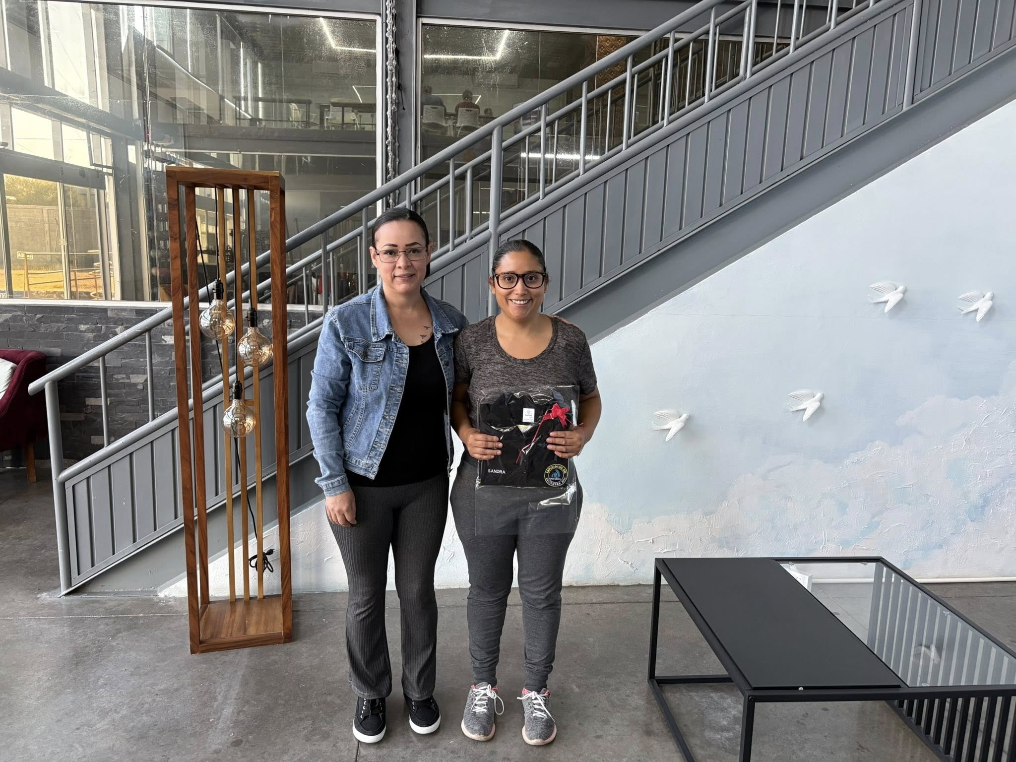 “El éxito no es la suma de grandes logros, sino la constancia en hacer bien lo pequeño cada día.” ✨